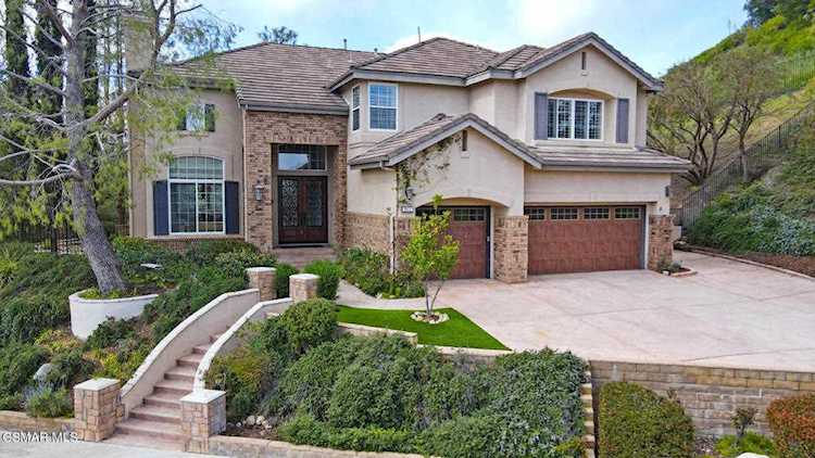 3911 Marks Rd Agoura Hills, CA 91301