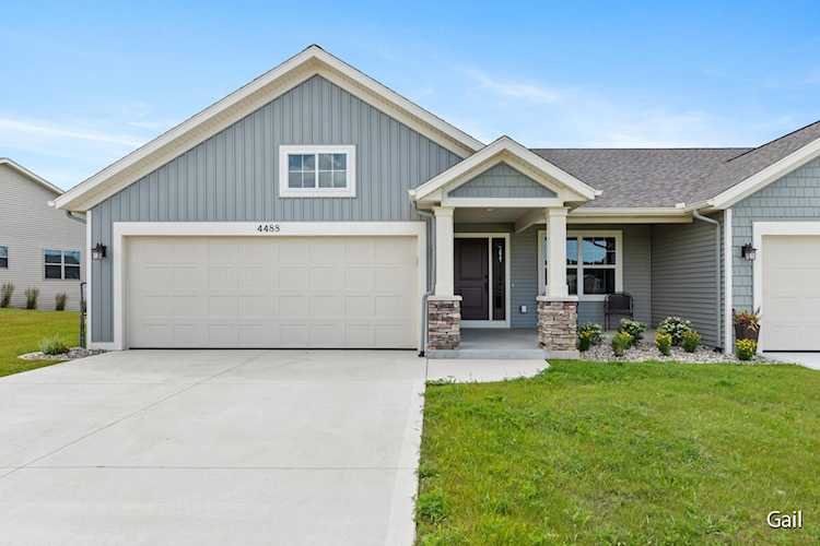 4488 Meadow Pond Way #38 Hamilton, MI 49419