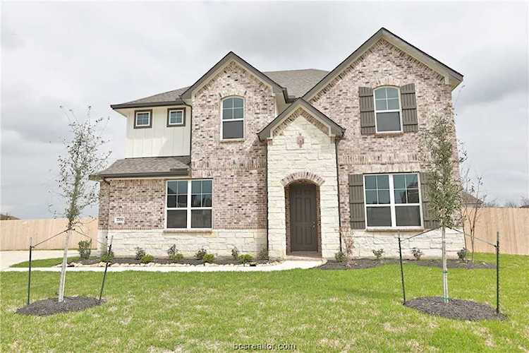 2700 Scatterby Cove College Station, TX 77845