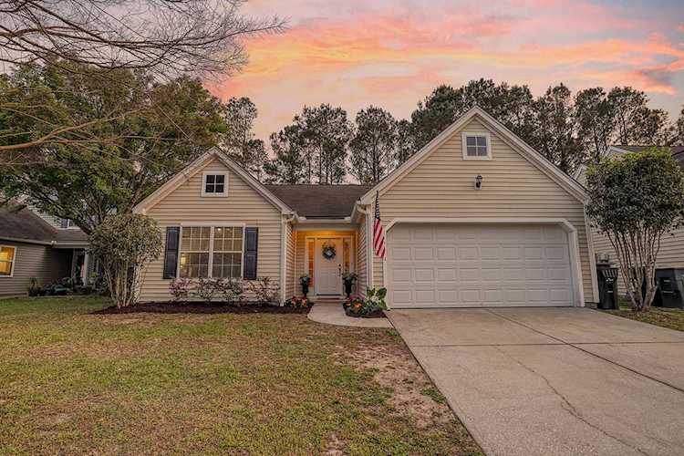 1141 River Bay Ln Charleston, SC 29492