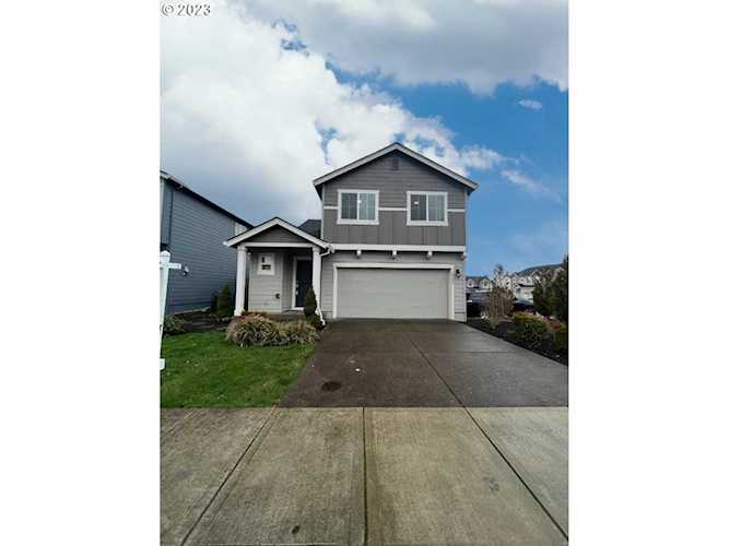 3733 NE Laurel ST Camas, WA 98607