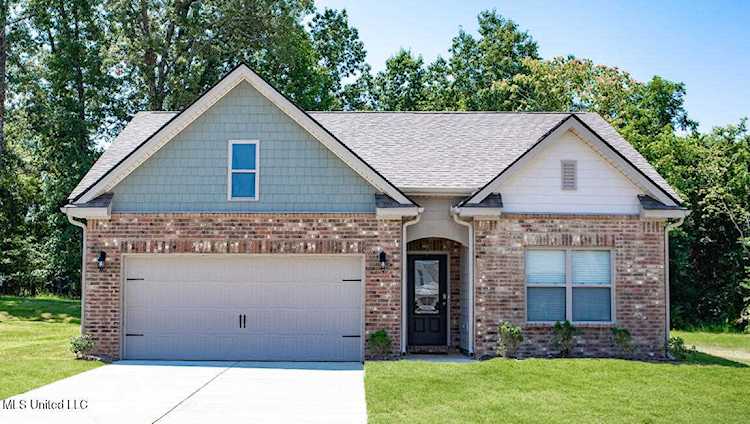 8755 Mary Frances Dr Southaven, MS 38671