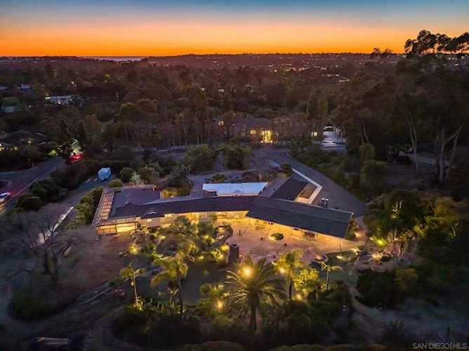 5632 La Crescenta Rancho Santa Fe, CA 92067