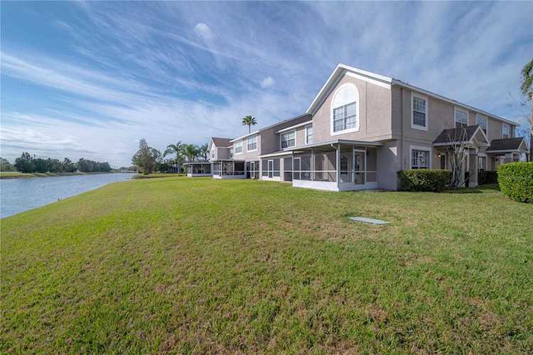 641 Kensington Lake CIRCLE, Brandon, FL 33511 – PHOTOS – MLS #T3433964 Photo 1