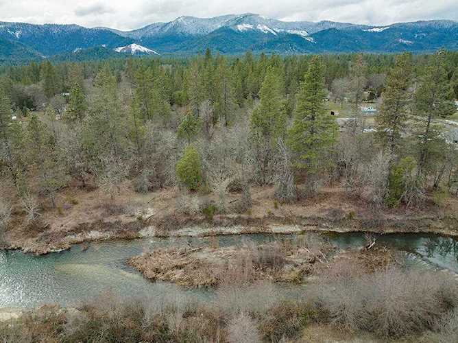 0 Queens Branch Rd Rogue River, OR 97537