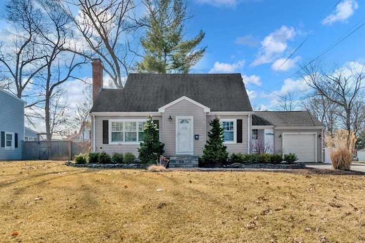 213 Dedham Avenue Needham, MA 02492