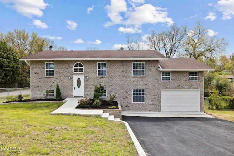 7716 Queensbury Dr Knoxville, TN 37919