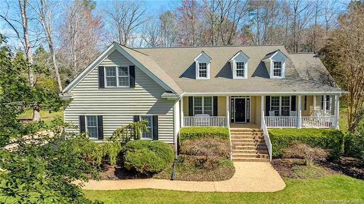 200 Skimino Landing Dr Williamsburg, VA 23188
