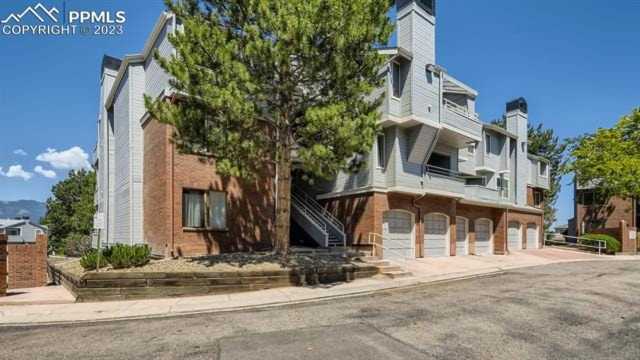 3612 Iguana Drive Colorado Springs, CO 80910