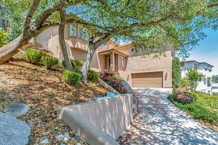 3919 Horseshoe Circle Loomis, CA 95650