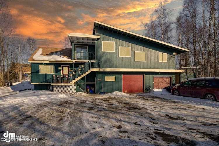 1715 W Lake Lucille Dr Wasilla, AK 99654