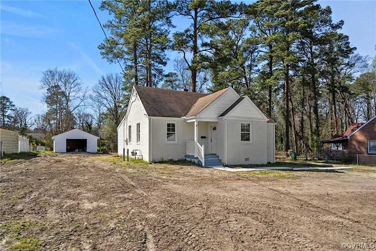 1640 S Crater Rd Petersburg, VA 23805