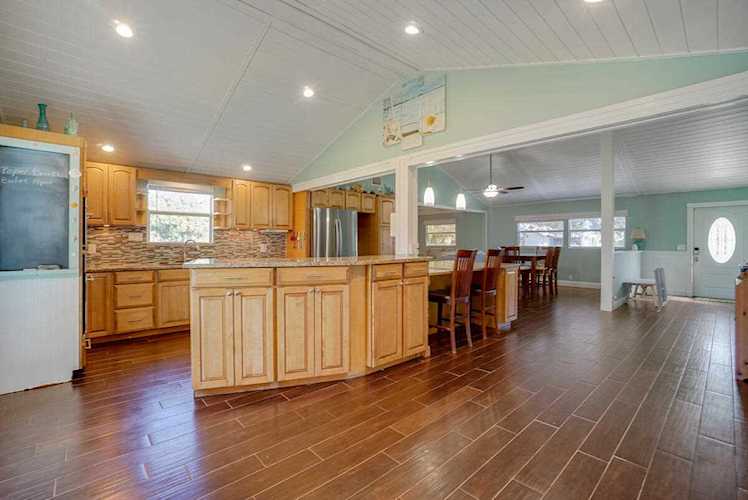 212 Reo Drive Jupiter, FL 33458