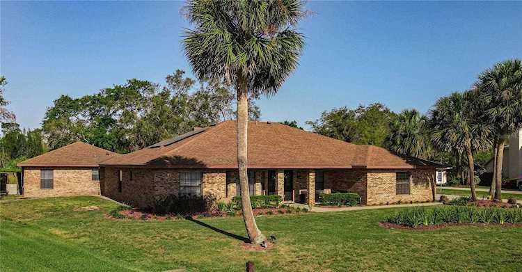 84 Goddard Dr Debary, FL 32713