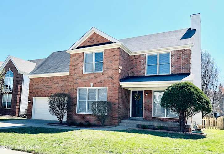 10004 Spring Gate Dr Louisville, KY 40241