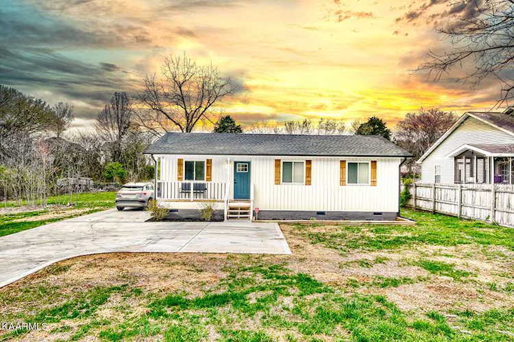 1519 Cunningham Road Rd Knoxville, TN 37918