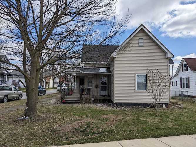 1104 S Harrison St Shelbyville, IN 46176