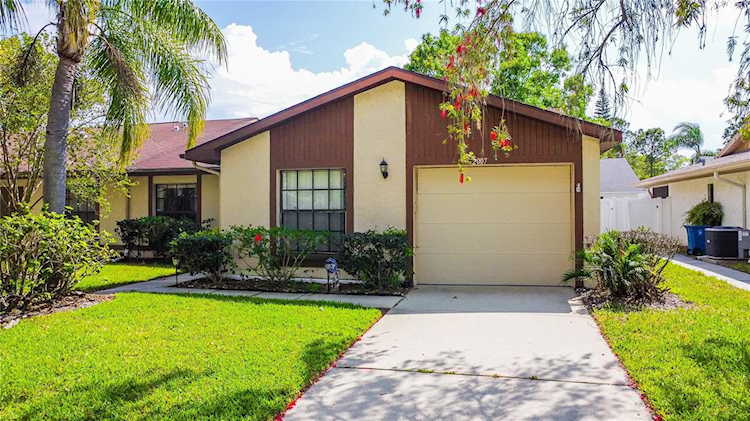 2007 Dover Ct Oldsmar, FL 34677