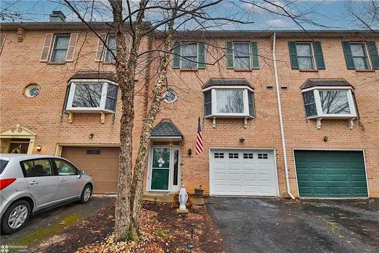1887 Georgia Dr home for sale in Whitehall, PA - Homeway Real Estate Photo 1