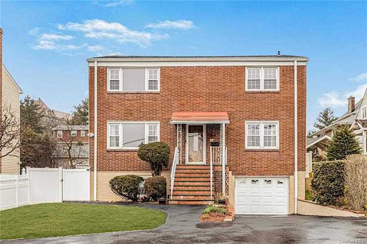 27 University Avenue Yonkers, NY 10704