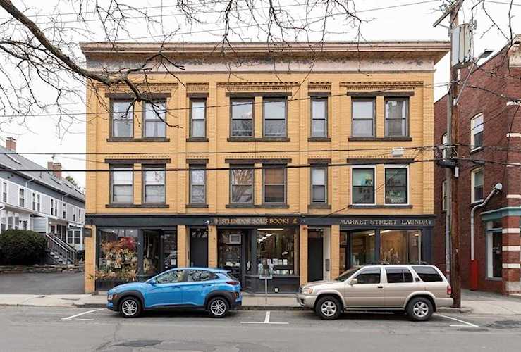 17-25 Market St Northampton, MA 01060