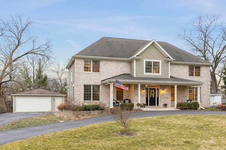 619 Gamble Dr Lisle, IL 60532