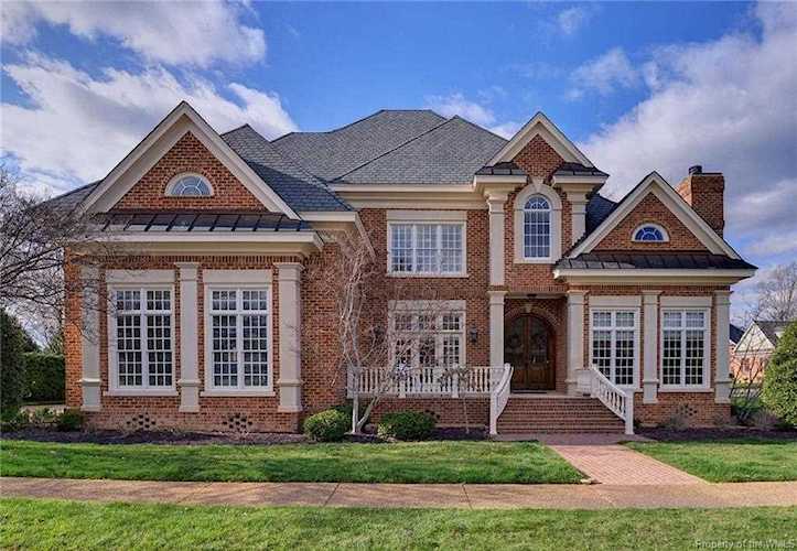 108 Eaglescliffe Williamsburg, VA 23188