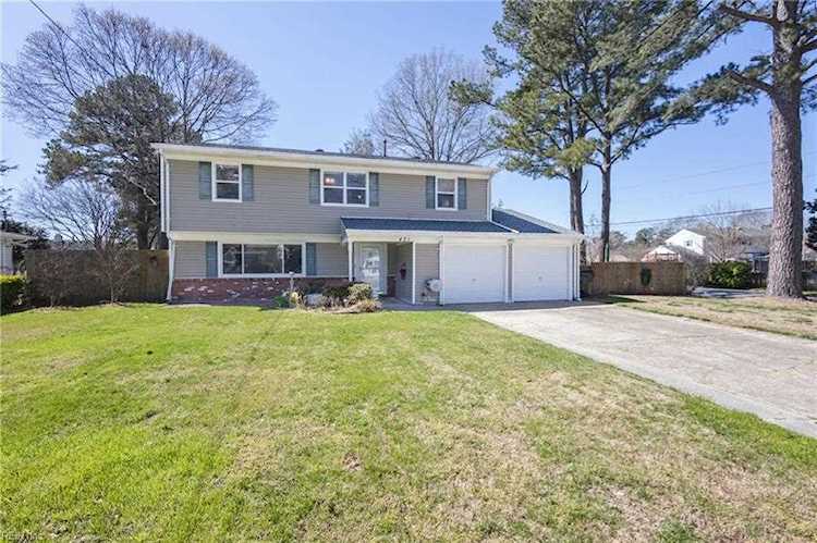 421 W Plantation Rd Virginia Beach, VA 23454