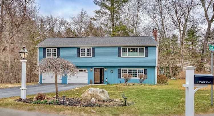 1 Scott Road Medfield, MA 02052