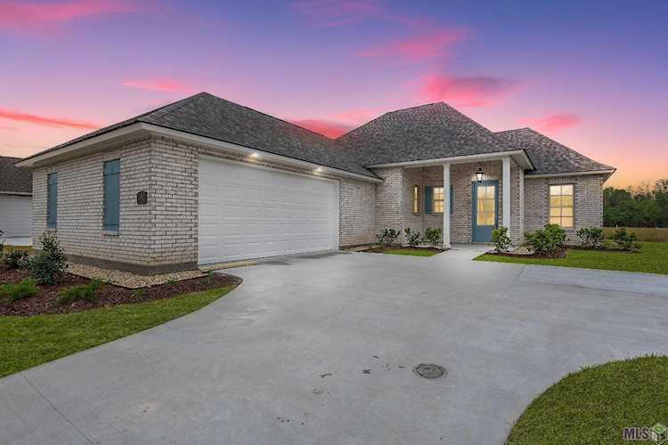 21505 Bluefin Dr Springfield, LA 70462
