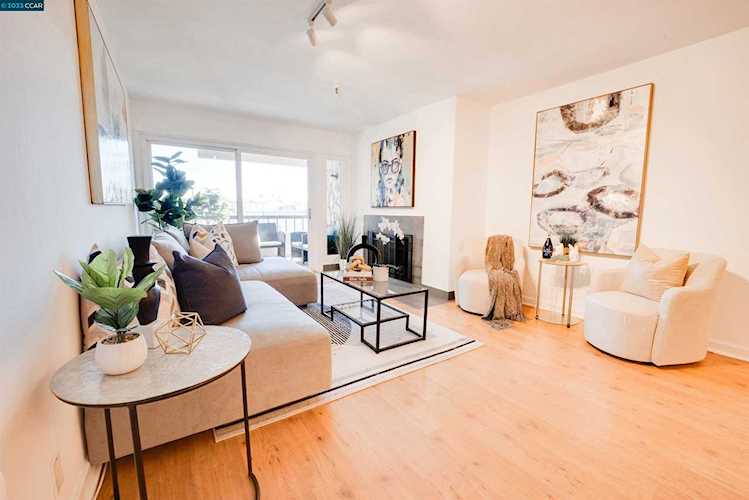 1830 Lakeshore Avenue #407 Oakland, CA 94606