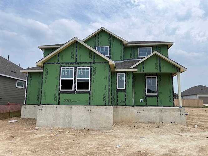 207 Ashby DR Hutto, TX 78634