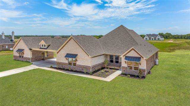 811 Williamson Road Granbury, TX 76048