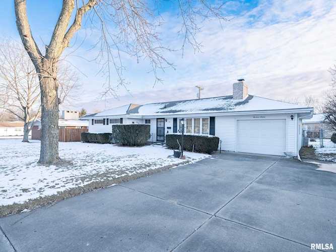 1416 W Sunnyview Dr Peoria, IL 61614 home for sale, MLS#PA1240053 - Rodgers Real Estate Group Photo 1