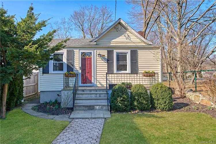 222 Florence Street Mamaroneck, NY 10543