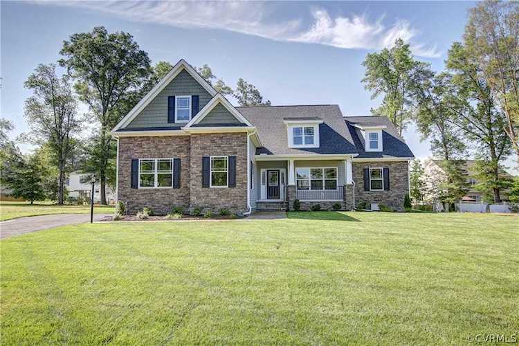 002 Grandview Hill Ct Ashland, VA 23005