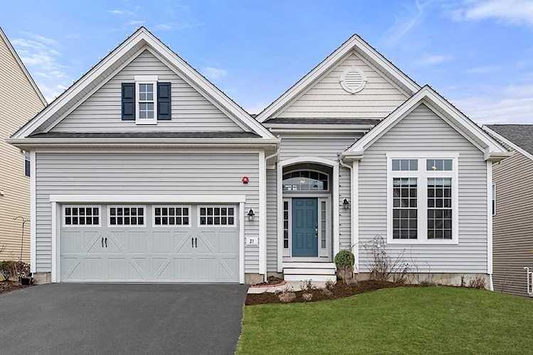31 Cherry Ln #31 Hopkinton, MA 01748 | Town Property Group Photo 1