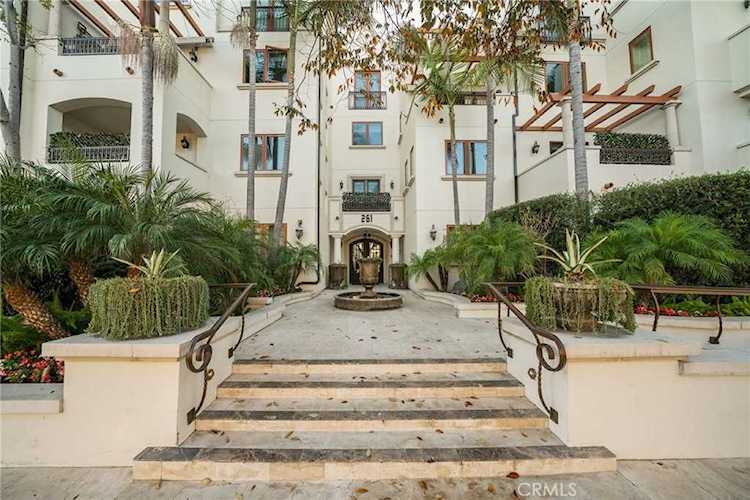 261 S Reeves Dr #105 Beverly Hills, CA 90212