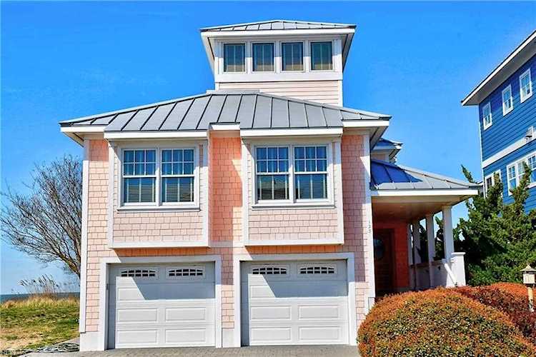 123 Sunset Blvd Cape Charles, VA 23310