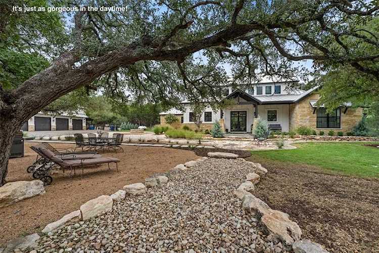 401 Spears Ranch RD Jarrell, TX 76537