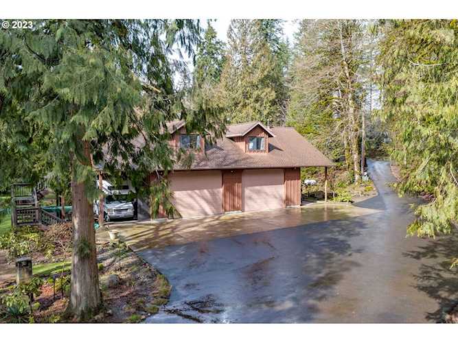 62 Dolan RD Washougal, WA 98671