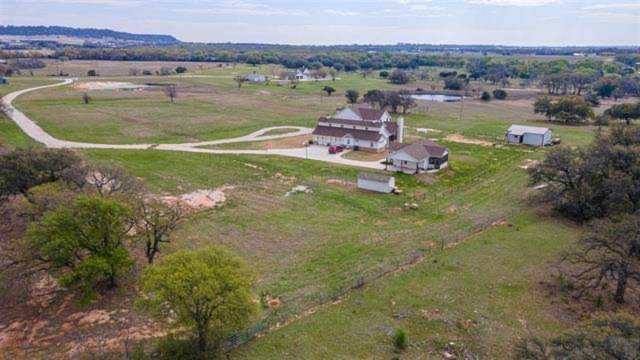 5320 Gauntt Court Granbury, TX 76048