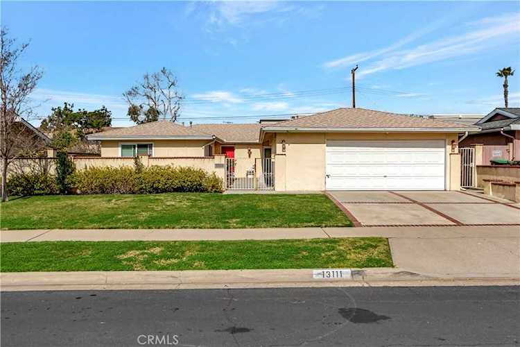 13111 Charloma Dr Tustin, CA 92780