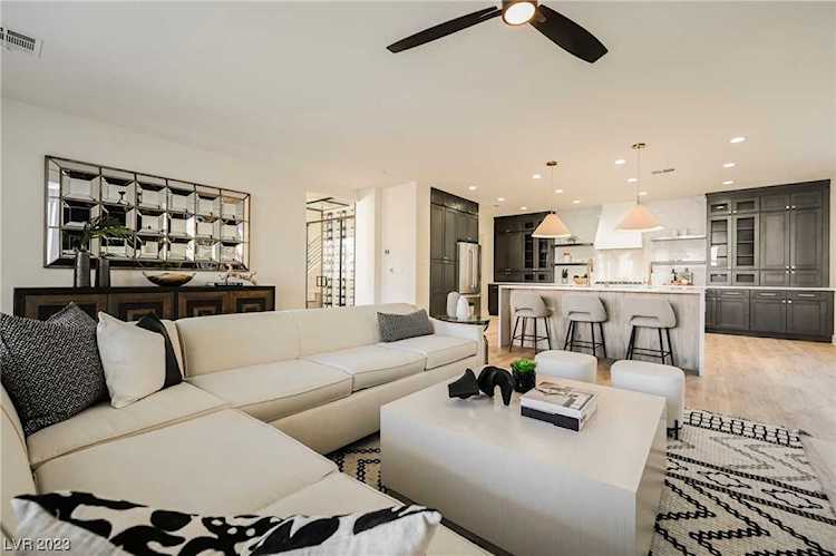 11004 Arbor Pine Ave Las Vegas, NV 89144