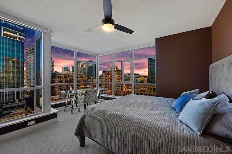 325 7Th Ave #1101 San Diego, CA 92101