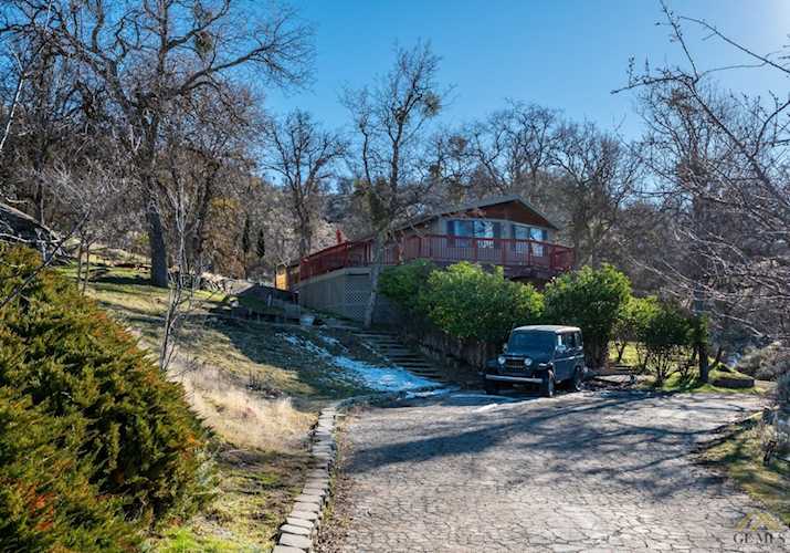 17480 Bold Venture Drive Tehachapi, CA 93561 | MLS 202300747 Photo 1
