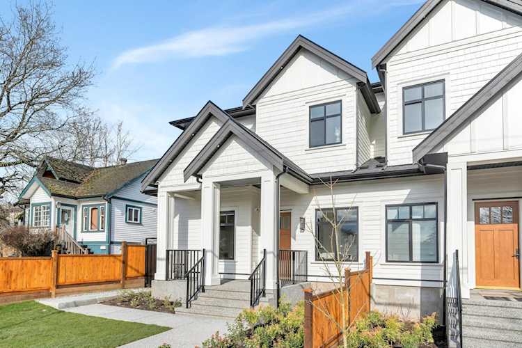 267 Hart Street Coquitlam, BC V3K 4A7