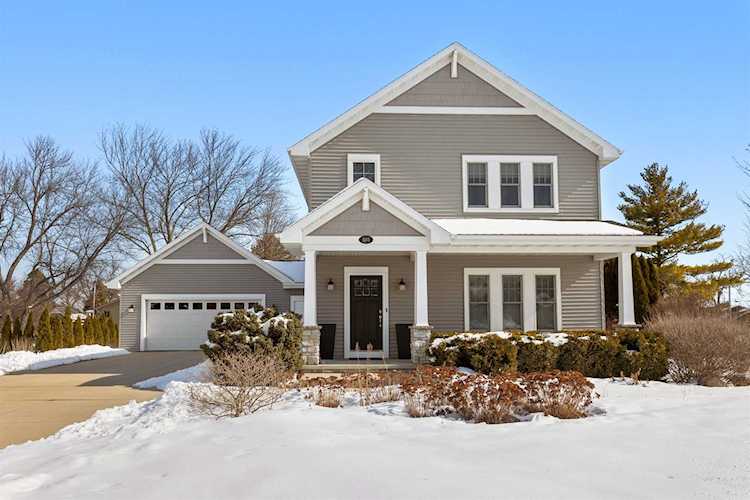 2375 Hickory Ct Oshkosh, City of Oshkosh, WI 54901