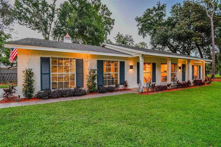 1402 Moss Laden Ct Brandon, FL 33511