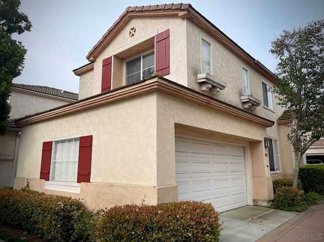 1208 Calle Tesoro Chula Vista, CA 91915